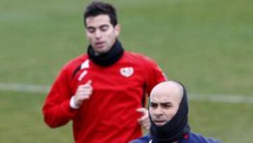 Paco Jémez durante el entrenamiento del Rayo Vallecano.