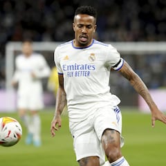 Militao: “¿Benzema? Por supuesto que nos molestó que se fuera”