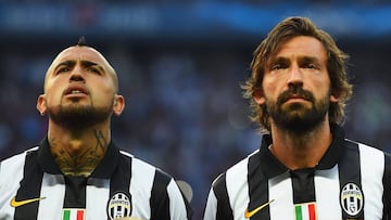 Arturo Vidal alab&oacute; a Andrea Pirlo, quien se retir&oacute; del f&uacute;tbol.