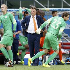 Cillessen fue humillado por Van Gaal en el Mundial de Brasil