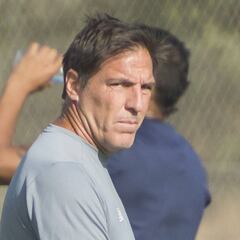 Berizzo: "A la posesión hay que añadirle profundidad"