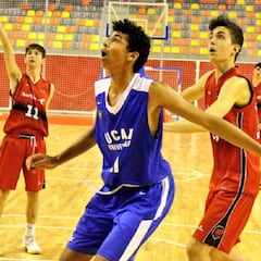 El Real Madrid ficha otro pívot para su cantera: Izan Almansa