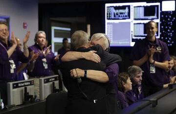 La emoci&oacute;n de Earl Maize, l&iacute;der del Proyecto Cassini, al despedir la Sonda