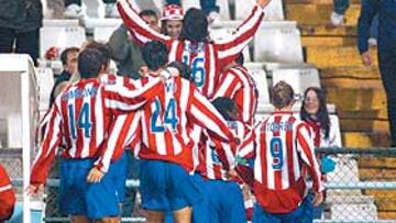 <b>FIRMEZA ROJIBLANCA</B>. El empate en Vigo supuso un paso más en el camino hacia la Champions.