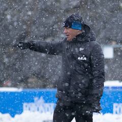 Luis García Plaza: “Necesitamos un poco de inspiración y acierto con la gente de arriba”