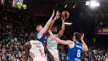 Darrun Hilliard of FC Bayern Munich in action against Rolands Smits of FC Barcelona during the Turkish Airlines EuroLeague Play Off Game 1 match between FC Barcelona and FC Bayern Munich at Palau Blaugrana on April 19, 2022 in Barcelona, Spain.
AFP7
19/04/2022 ONLY FOR USE IN SPAIN