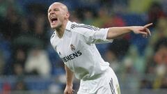 Gravesen grita durante un Real Madrid-Sevilla de LaLiga 05/06. 