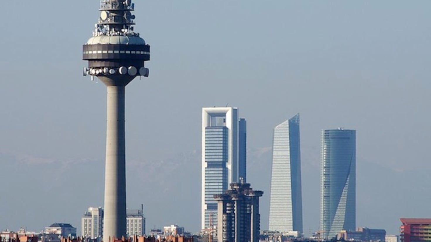 ¿Por qué el Pirulí de Madrid se llama así, cuál es su función y para