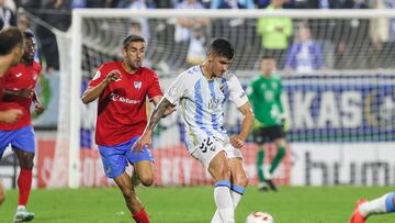 Sergio Castel, durante el Estepona - Málaga de Copa del Rey.