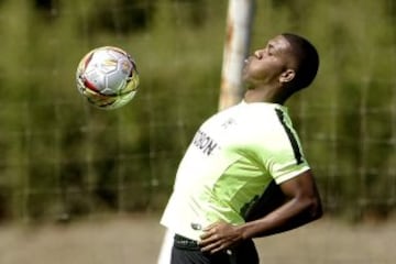 El equipo verdolaga se entrena para afrontar su primer reto como lo es enfrentar al Deportivo Cali por la Superliga.