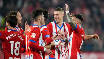 Girona vence a Atlético de Madrid en la jornada 19 de la primera división de España para volver a la cima junto a Real Madrid. Aquí te contamos sus números.