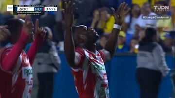 Con asistencia del volante y gol del delantero, los colombianos dijeron presente.