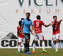 Iquique no pudo con Huachipato y cedió la punta