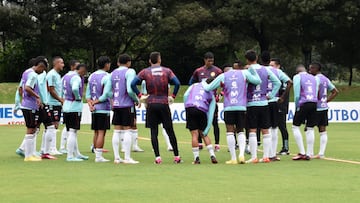 La Selección Colombia Sub 20 trabaja en el microciclo en Bogotá a la espera del sorteo del Mundial de Argentina.