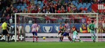 Gabi marcó el último gol del partido. 5-0.