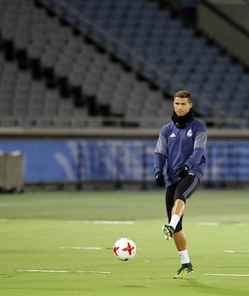 Ronaldo training in Japan.