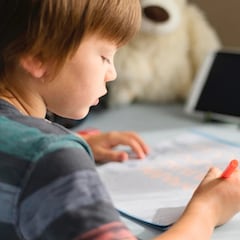 Llega la generación ‘popcorn brain’: un estudio revela el alto precio oculto que las pantallas están cobrando a los niños