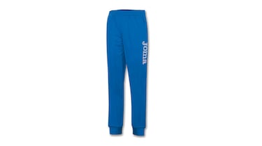 Este chndal de felpa Joma para invierno es clido y elstico