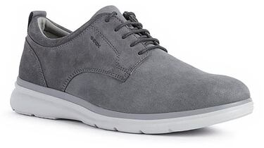 Amazon Outlet: zapatillas para hombre y mujer a los precios m¨¢s bajos