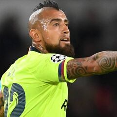 Arturo Vidal surge como el nuevo "socio" de Messi en Barcelona