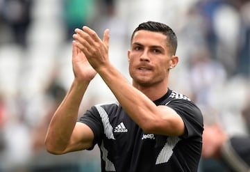 Cristiano Ronaldo en el calentamiento previo al partido.