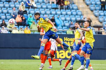 26/10/24 PARTIDO SEGUNDA DIVISION CADIZ - OVIEDO 2-0 GOL DE CHRIS RAMOS