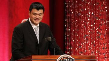 SPRINGFIELD, MA - SEPTEMBER 09: Yao Ming reacts during the 2016 Basketball Hall of Fame Enshrinement Ceremony at Symphony Hall on September 9, 2016 in Springfield, Massachusetts.   Jim Rogash/Getty Images/AFP
 == FOR NEWSPAPERS, INTERNET, TELCOS &amp; TELEVISION USE ONLY ==