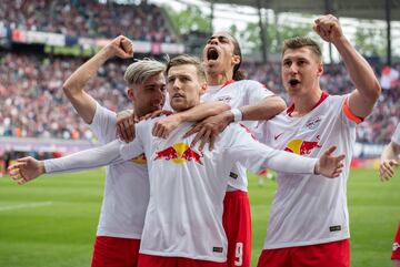 La fuerte inversión de su patrocinador le hizo ascender a la Bundesliga hace tres años y debutar en la Champions el pasado. Tercero en Alemania por detrás de Bayern y Dortmund.