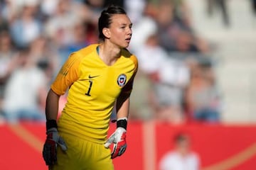 La Selección Chilena fue la sensación del Mundial Femenil de Francia y la hoy arquera del Paris Saint-Germain, resalta en estas nominaciones.