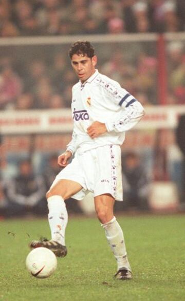 (1968 Vélez, Málaga): se le recuerda como el gran capitán del Real Madrid y de la Selección española. En sus comienzos, fue rechazado por el Málaga y entonces recaló por el Valladolid. Más tarde, le llegó una oferta del Atlético de Madrid que rehusó. Actuó en las filas madridistas durante 13 años con éxito en el puesto de central. 