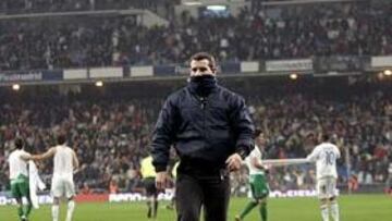 Competición multa al Real Madrid y apercibe de cierre al Bernabéu