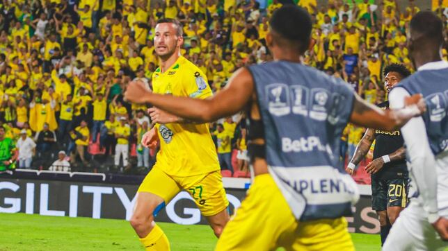 Bucaramanga sonríe con Leonel: Vence a Nacional antes de Copa