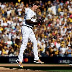 The last Cy Young Award winner approaches the Dodgers