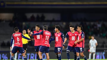 during the 16th round match between Cruz Azul and Leon as part of the Liga BBVA MX, Torneo Clausura 2025 at Olimpico Universitario Stadium, on April 15, 2025 in Mexico City, Mexico.