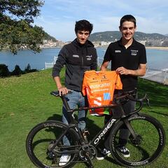 El Euskaltel-Euskadi junta a los hermanos Azparren