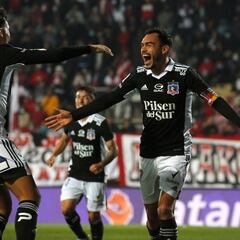 Colo Colo supera a Curicó Unido y es el líder exclusivo del torneo