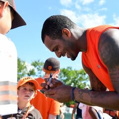 Roger Goodell designa a Peter C. Harvey para revisar suspensión de Deshaun Watson