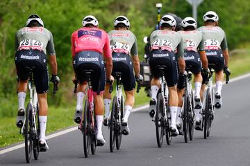 El pelotón durante la tercera etapa del Giro de Italia.