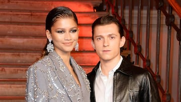 Tom Holland Zendaya relación bendición rodajes set habitación de hotel