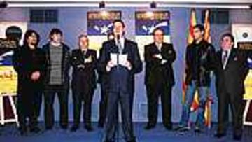 CAMP NOU. El Cataluña-Chile se presentó en las instalaciones culés.