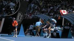 Zverev desata su rabia contra la raqueta y asusta a un niño