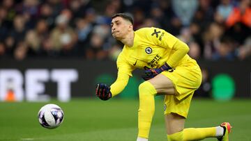Soccer Football - Premier League - Aston Villa v Chelsea - Villa Park, Birmingham, Britain - April 27, 2024 Chelsea's Djordje Petrovic in action Action Images via Reuters/Andrew Boyers NO USE WITH UNAUTHORIZED AUDIO, VIDEO, DATA, FIXTURE LISTS, CLUB/LEAGUE LOGOS OR 'LIVE' SERVICES. ONLINE IN-MATCH USE LIMITED TO 45 IMAGES, NO VIDEO EMULATION. NO USE IN BETTING, GAMES OR SINGLE CLUB/LEAGUE/PLAYER PUBLICATIONS.