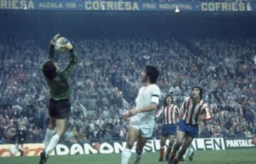 2 de enero de 1977. Marcaron dos goles Rubén Cano, Panadero y Bermejo.