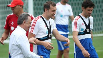 Vitali Mutkó, en la última sesión de entrenamiento de Rusia antes de enfrentarse a España en los octavos de final del Mundial.