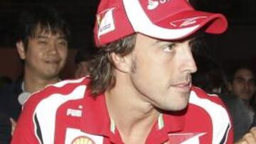 Alonso: "Hamilton y los Red Bull son los principales rivales"