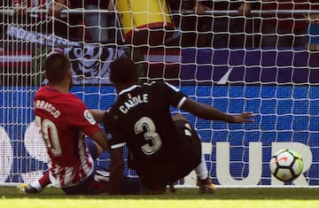 Gol 1-0 de Yannick Carrasco