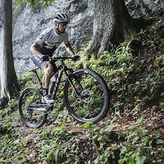 Ciclismo de carretera y MTB: ¿Como el agua y el aceite?