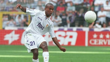 Llegó procedente del Portuguesa de Brasil a Real Madrid avalado por Roberto Carlos, en 1997. Fabio Capello, quien era entonces el entrenador blanco, no contó mucho con él y lo solía poner de lateral izquierdo. Jugó 21 partidos sin poder consolidarse.