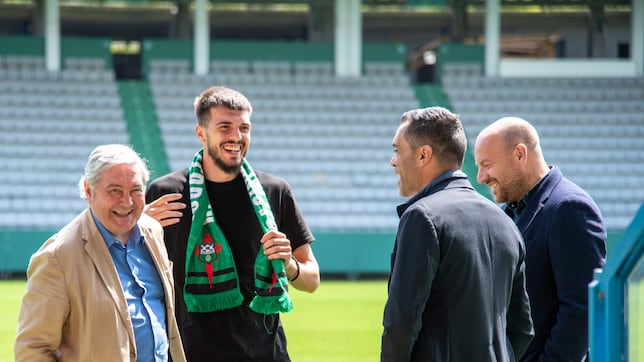 Puric, opción para hacer caja en el Racing de Ferrol