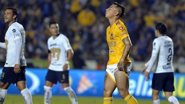 Las 2 grandes opciones de gol que tuvo Vargas ante Pumas